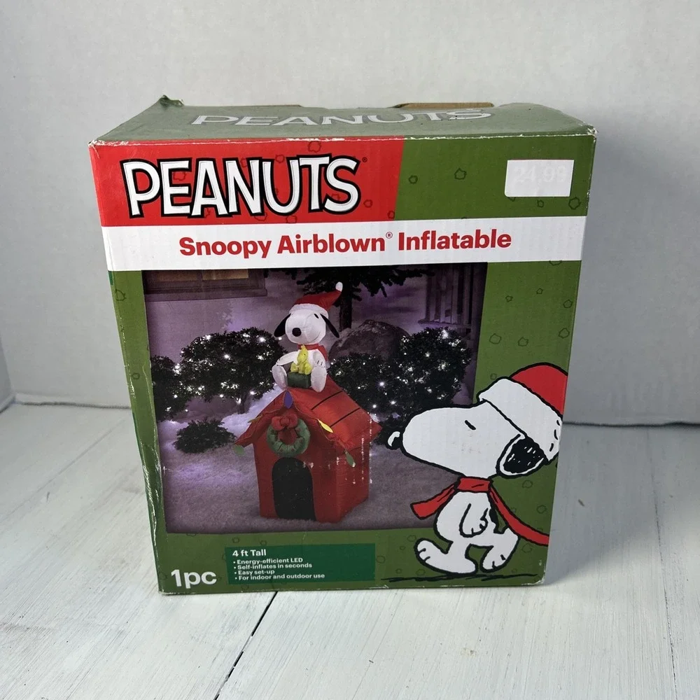 Gemmy 4' Airblown Lighted Peanuts Snoopy Christmas Inflatable 1257‎